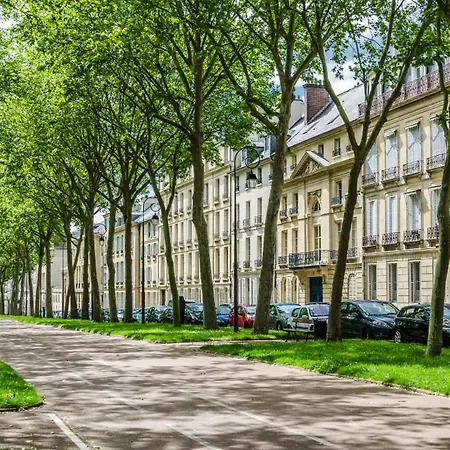 Vakantiehuis Maison Cosy Jardin & Terrasse Versailles