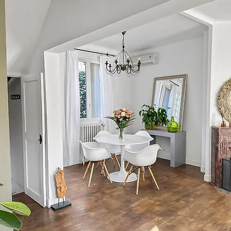 Maison Cosy Jardin & Terrasse Σπίτι διακοπών Βερσαλλίες